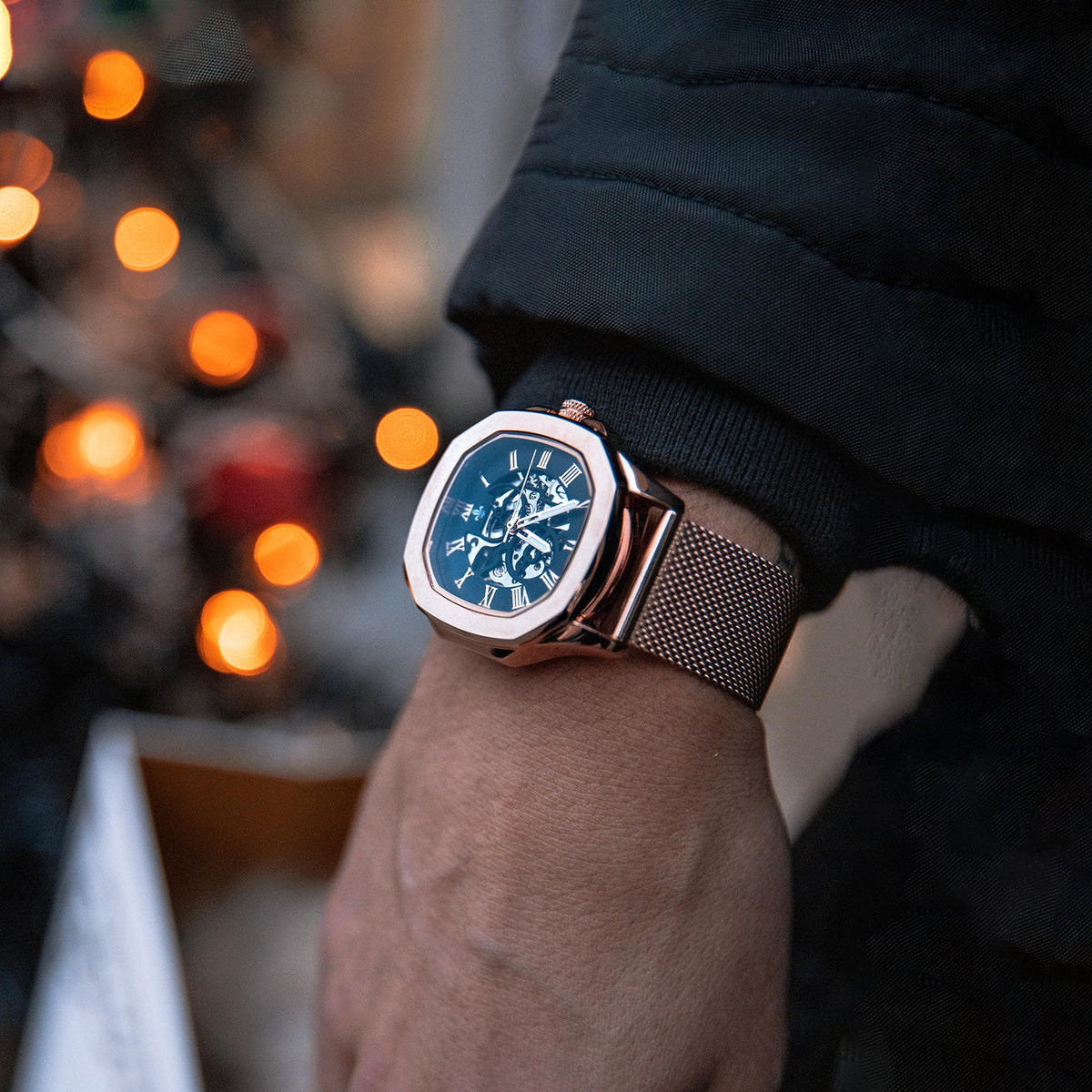 The Avalon Rose Gold watch mesh strap detail