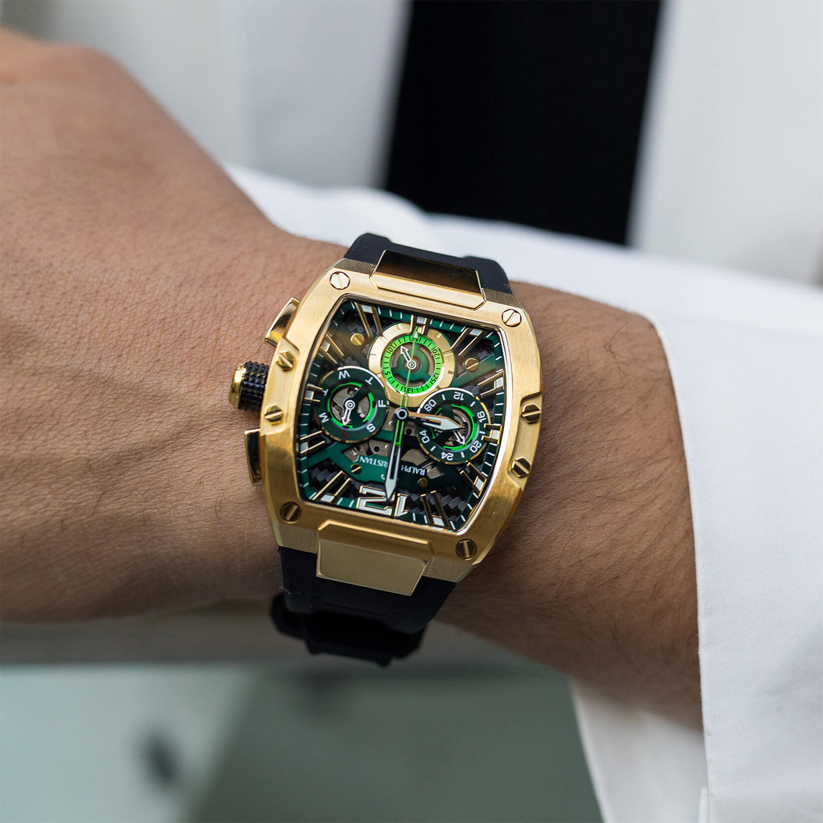 The Intrepid Sport Gilded Black watch detail shot